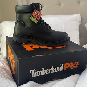 Timberland Pro black 6” soft toe waterproof size 9 women’s brand new.